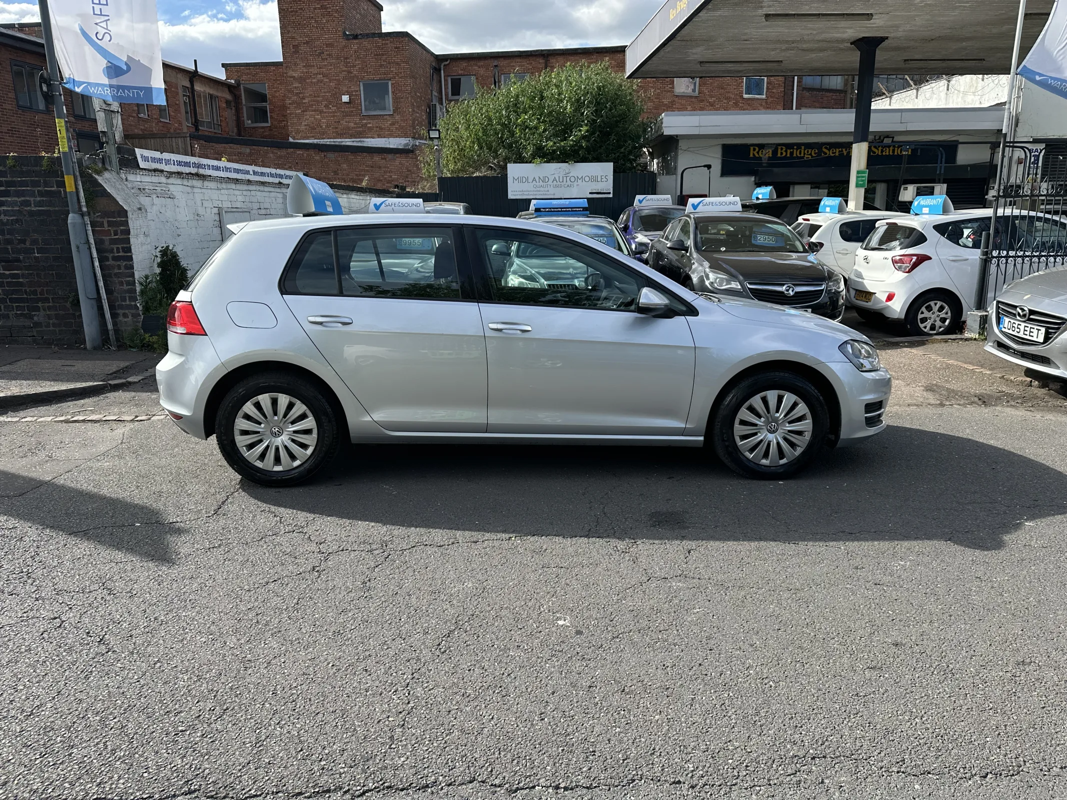 2014 Volkswagen Golf 1.2 Tsi Bluemotion Tech Se — image 4
