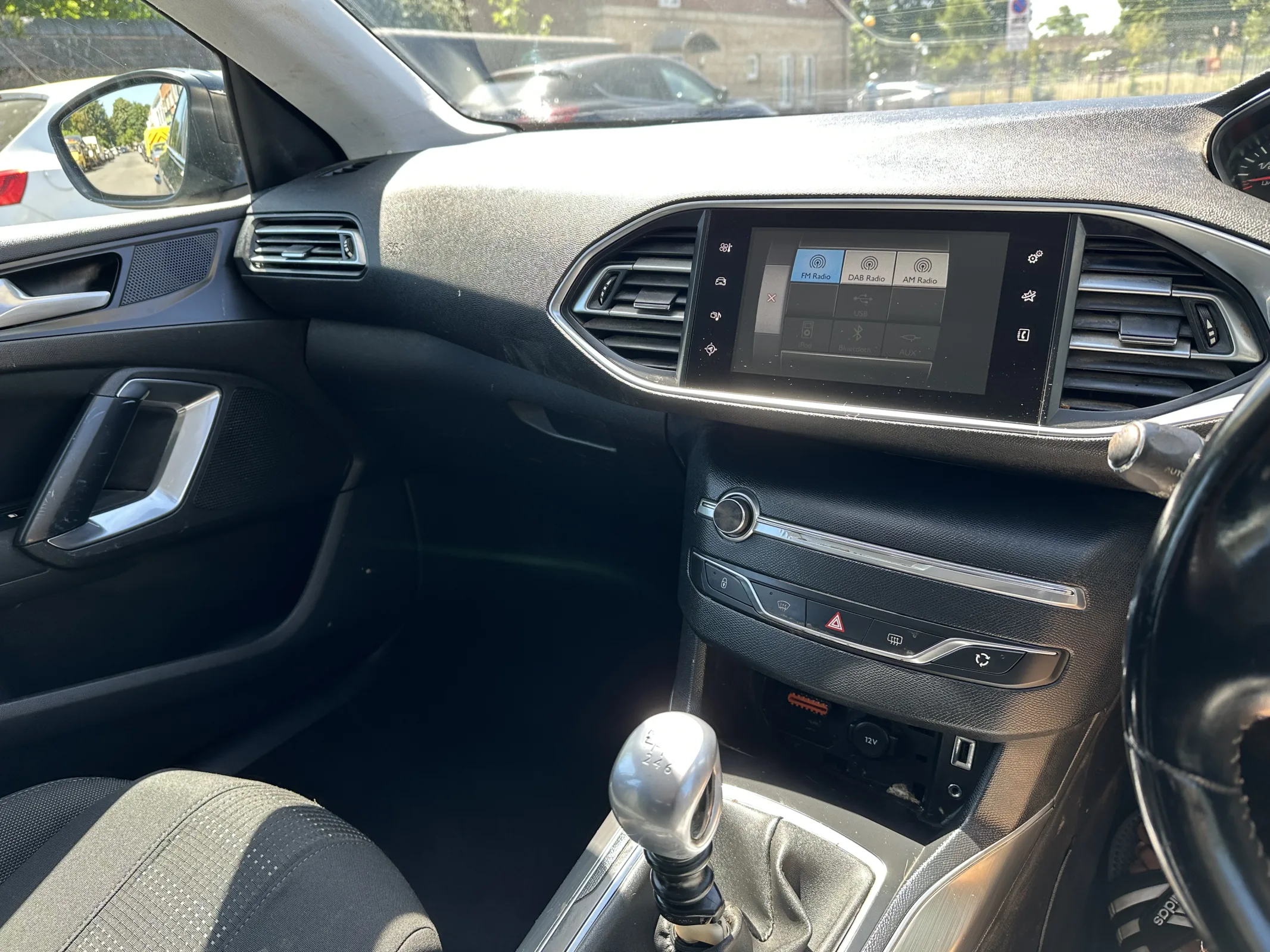 Peugeot 308 SW 1.6 Hdi Allure — image 20