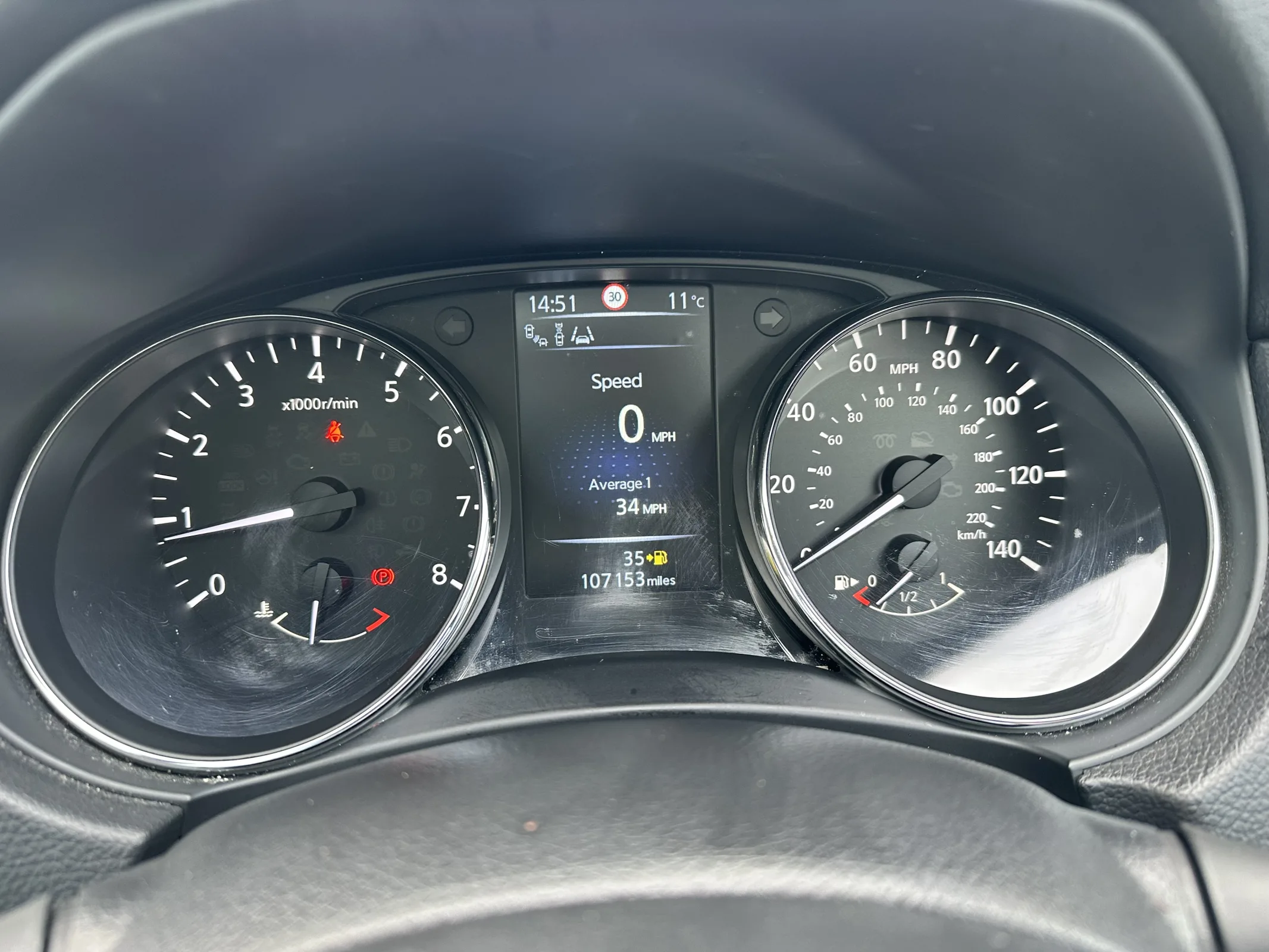 2016 Nissan Qashqai 1.2 DIG-T Tekna — image 11