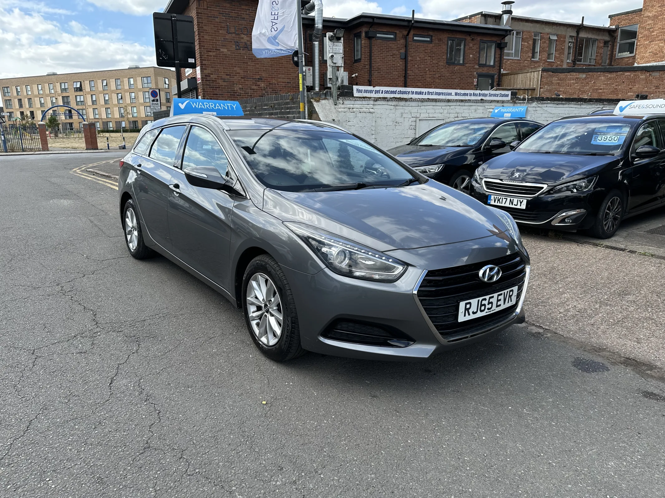 Hyundai i40 1.7 Crdi blue drive S Tourer — image 2