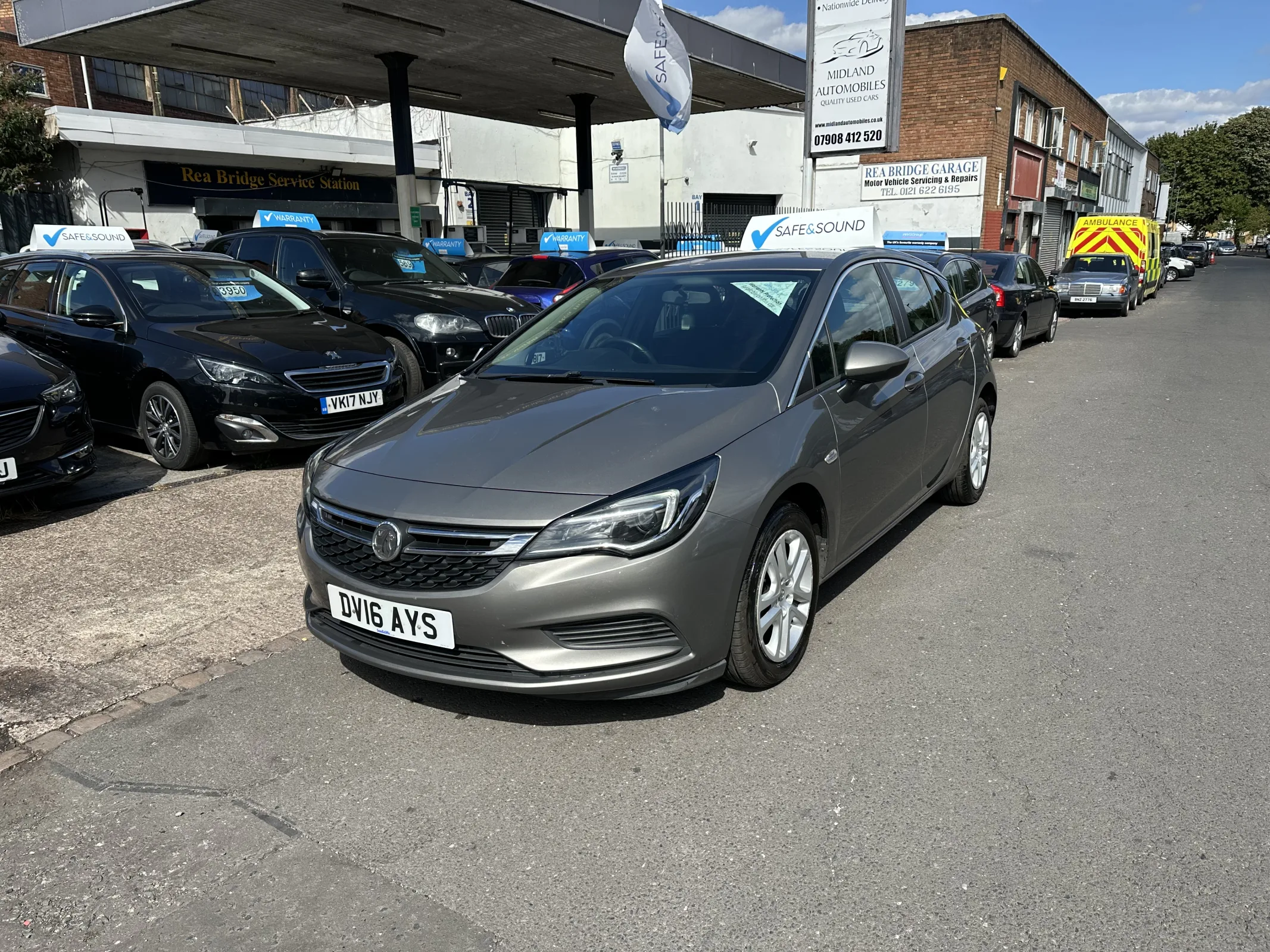 2016 Vauxhall Astra 1.0i turbo tech line — image 5