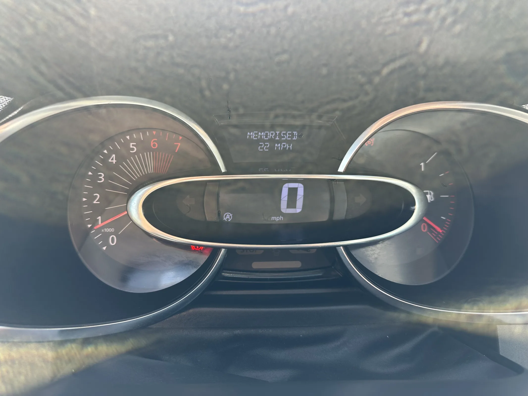 2016 Renault Clio 0.9 Tce Dynamique — image 13