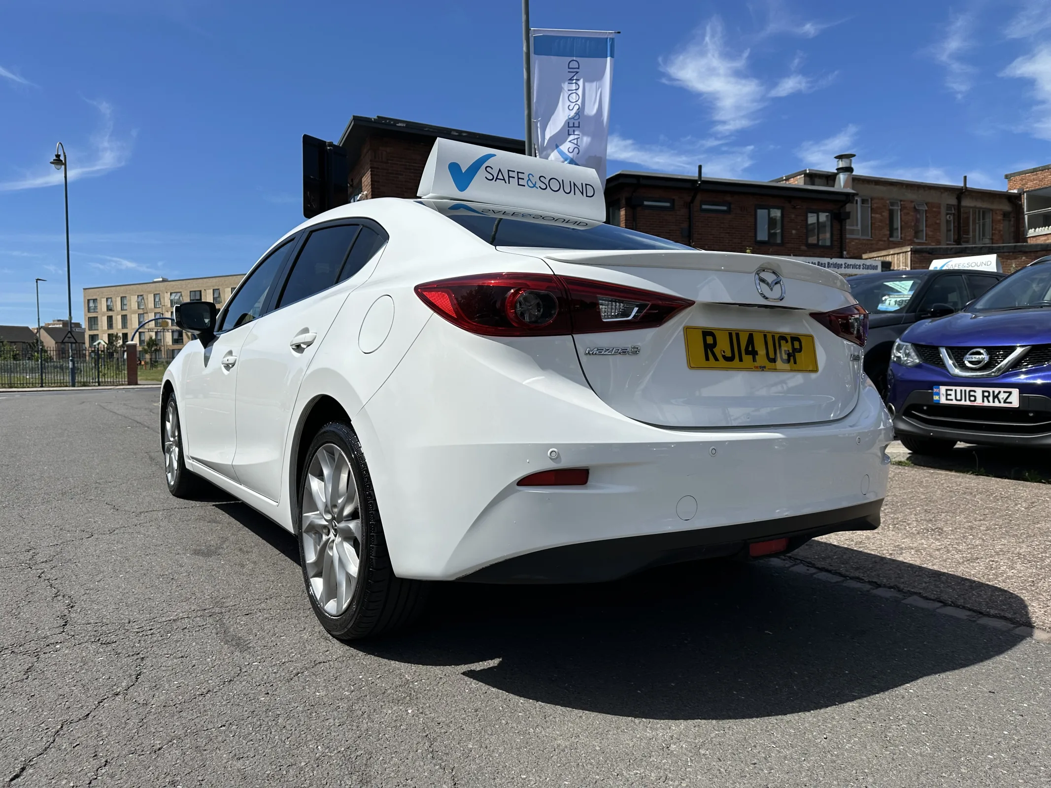 2014 Mazda 3 2.2 Skyactiv-D- Sport — image 9