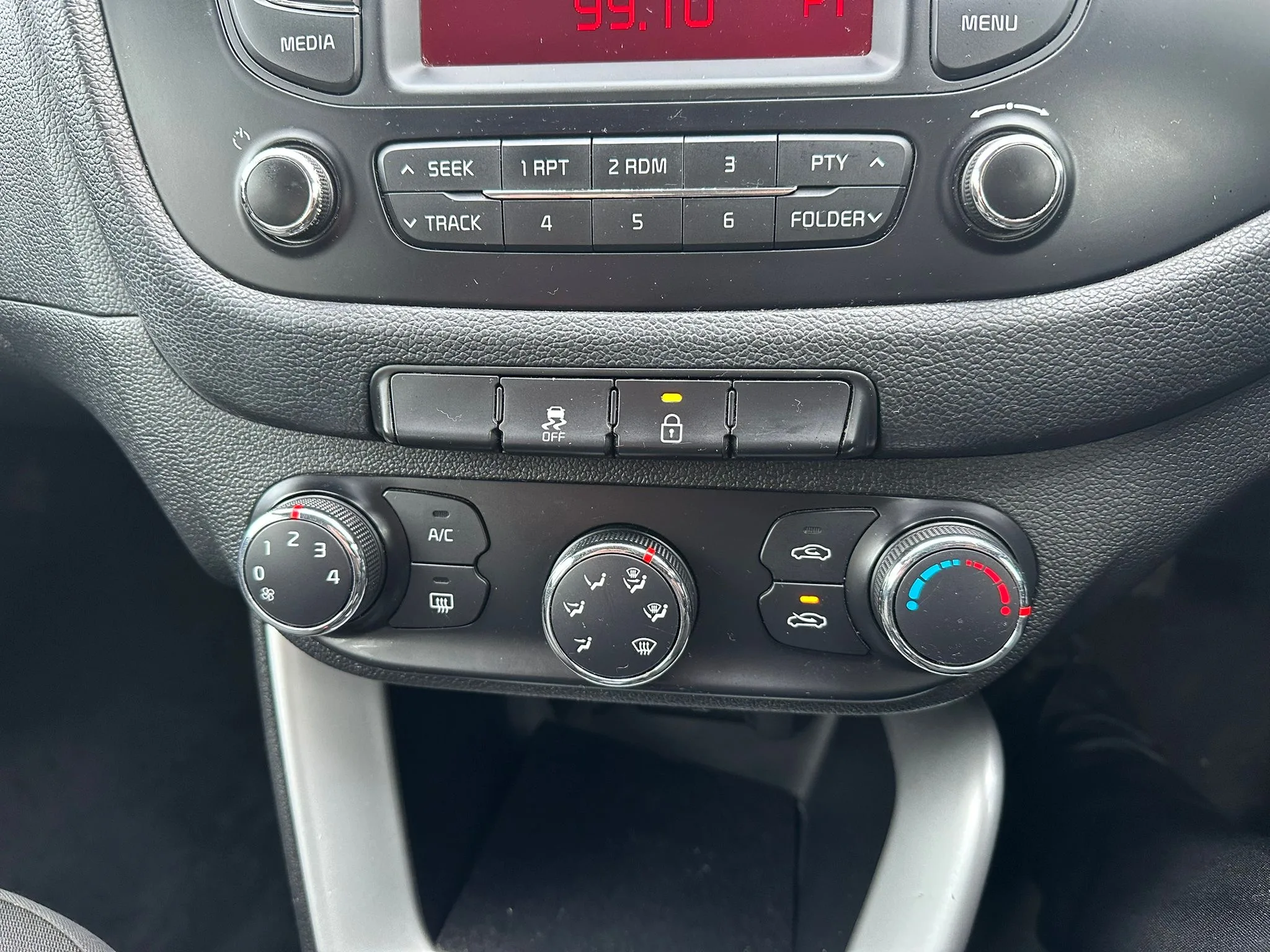 2013 Kia Ceed 1.6 Crdi Ecodynamics — image 19