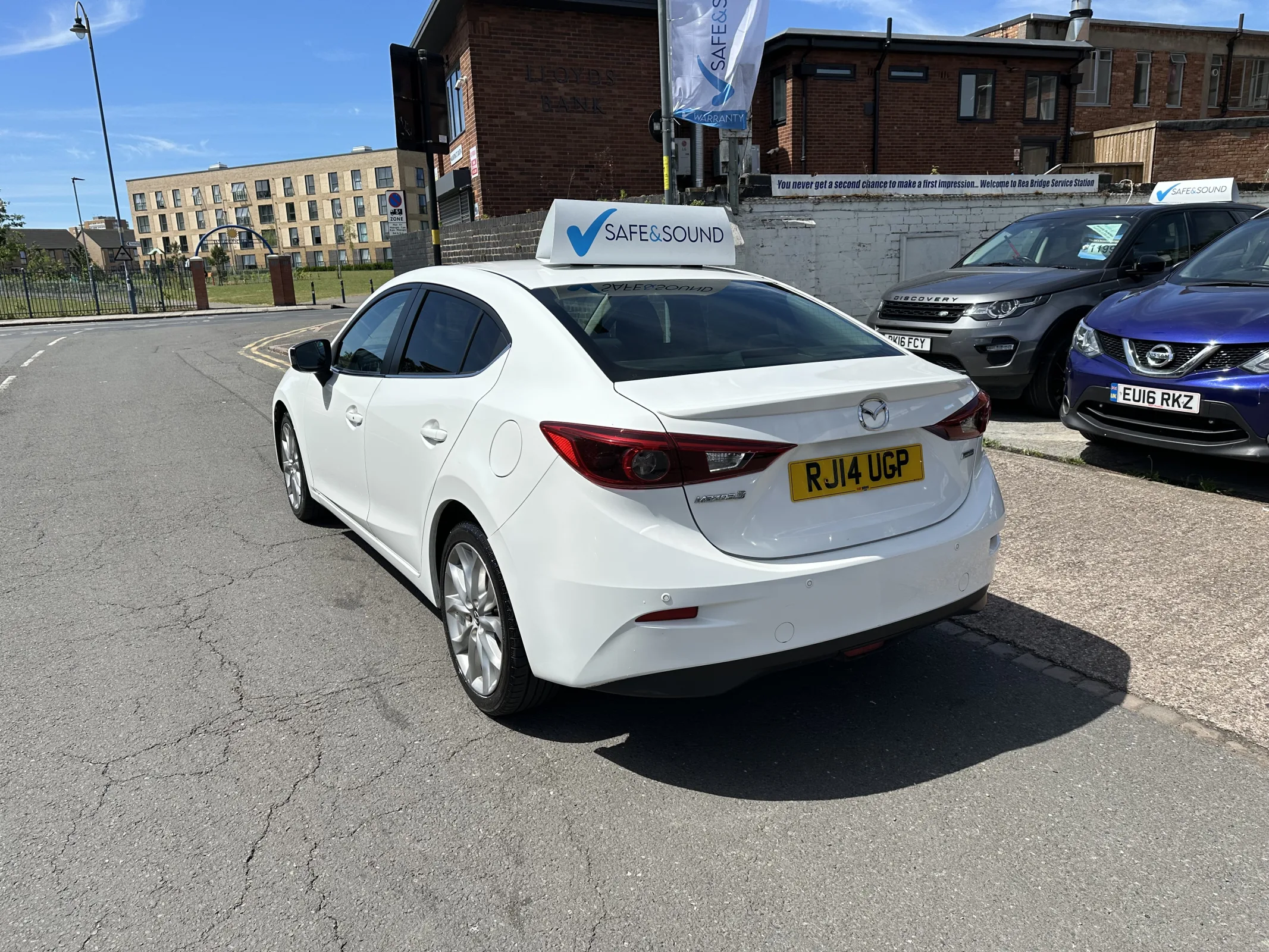 2014 Mazda 3 2.2 Skyactiv-D- Sport — image 7