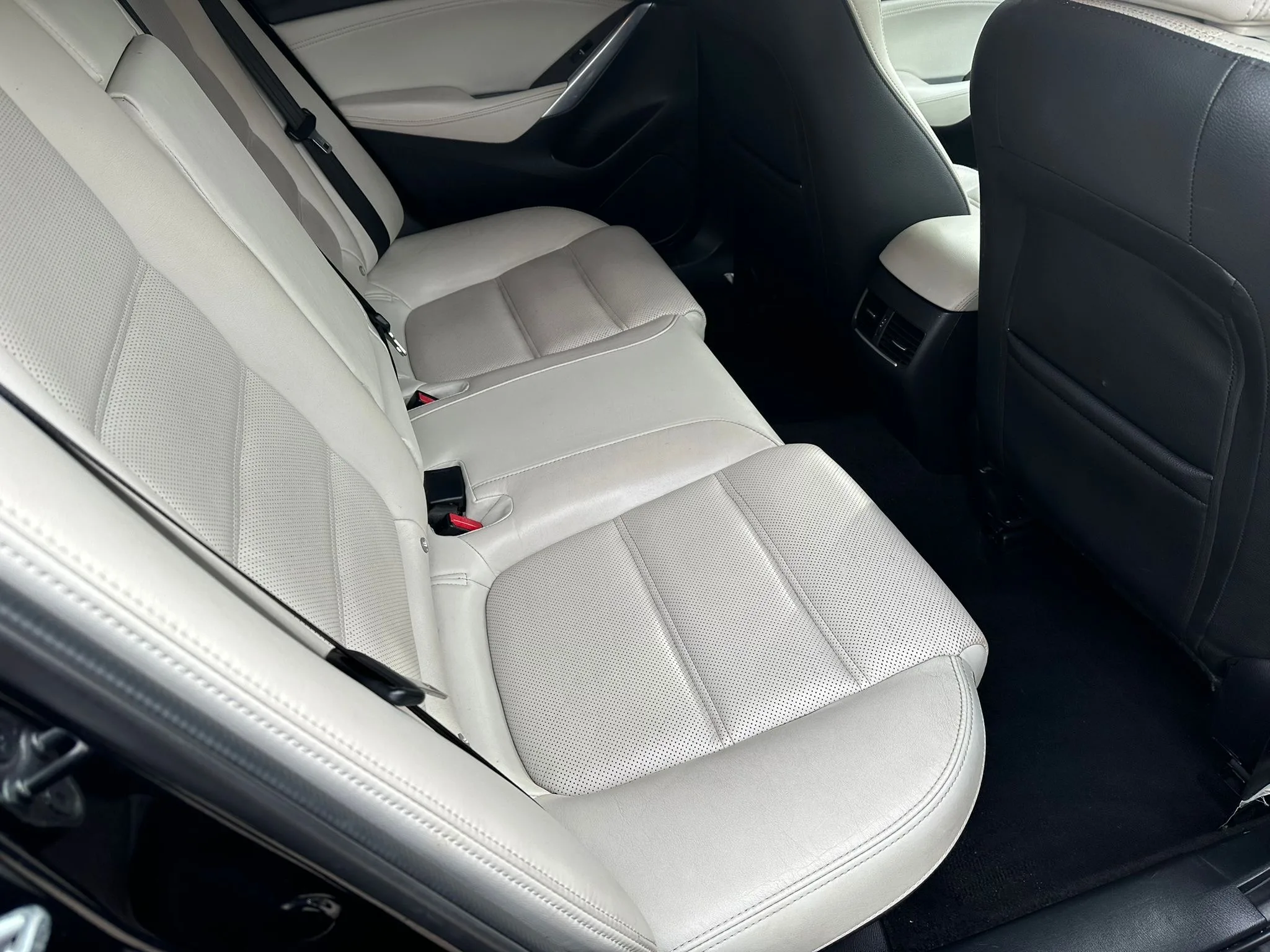 2015 Mazda6 2.2 Skyactiv-D Sport Nav — image 12