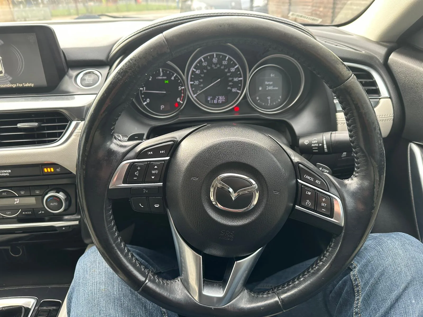 2015 Mazda6 2.2 Skyactiv-D Sport Nav — image 19