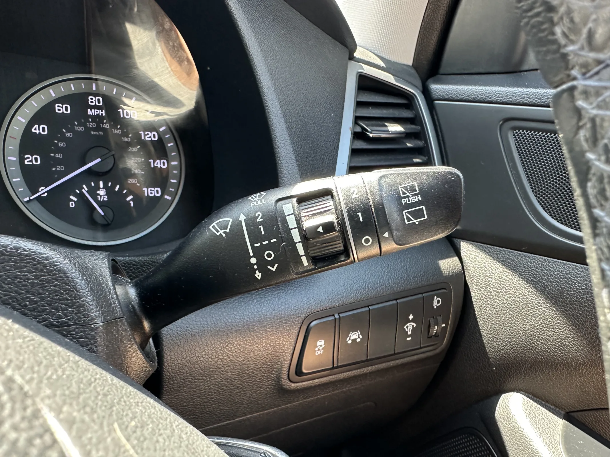 2017 Hyundai Tuscon 1.7 Crdi Blue drive SE nav — image 23
