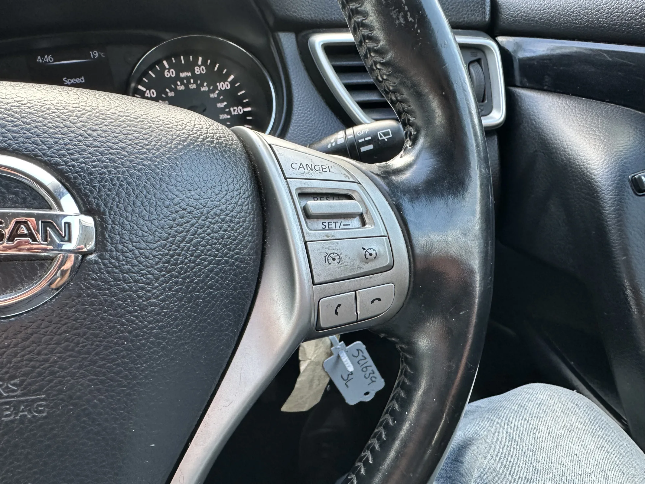 2014 Nissan Qashqai 1.5 dci Acenta — image 17