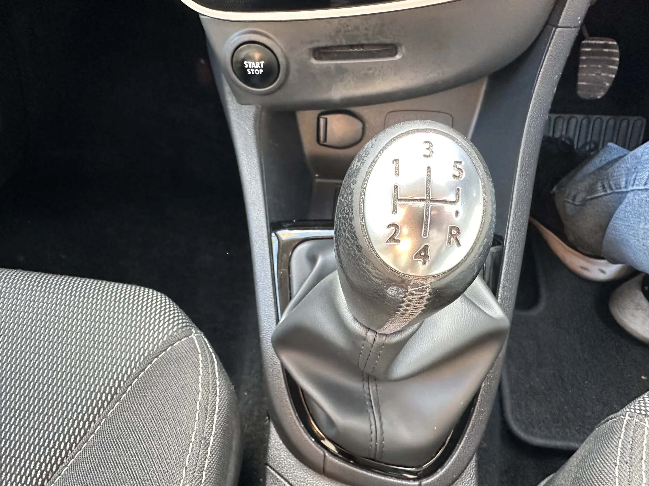 2016 Renault Clio 0.9 Tce Dynamique — image 21