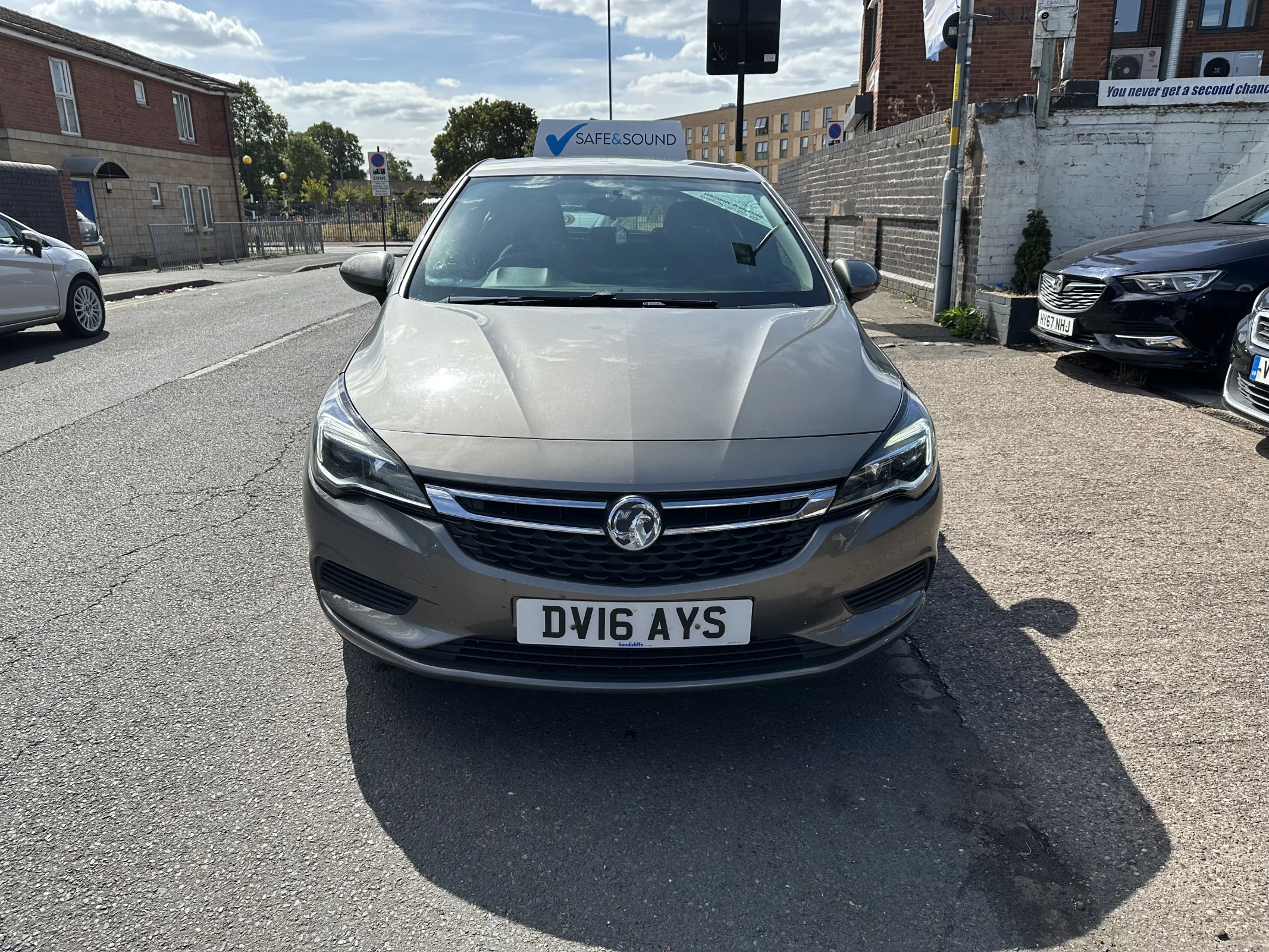 2016 Vauxhall Astra 1.0i turbo tech line — image 2