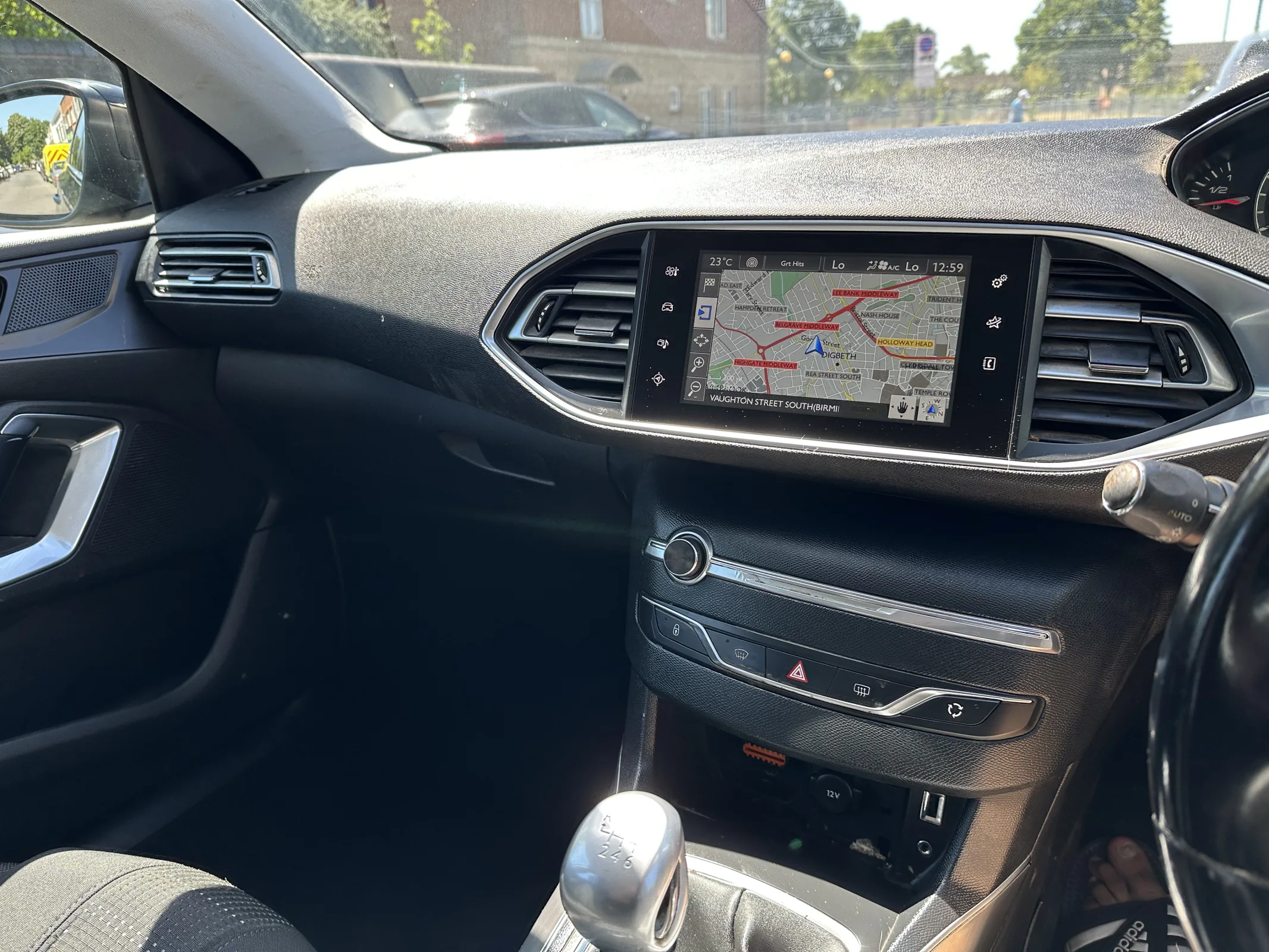 Peugeot 308 SW 1.6 Hdi Allure — image 19