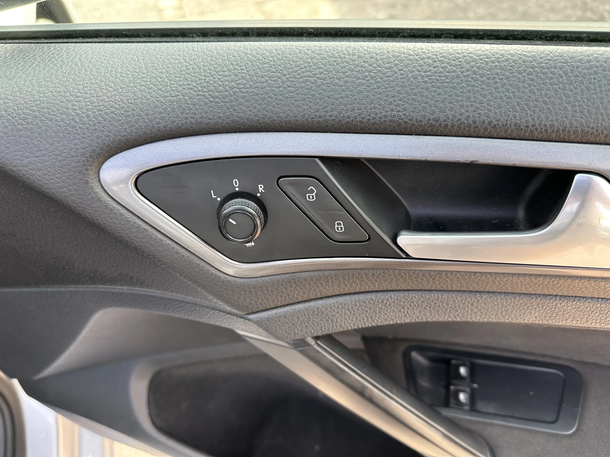 2014 Volkswagen Golf 1.2 Tsi Bluemotion Tech Se — image 32