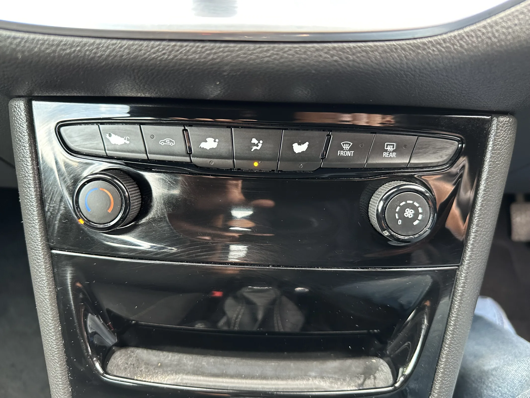 2016 Vauxhall Astra 1.0i turbo Sri — image 19