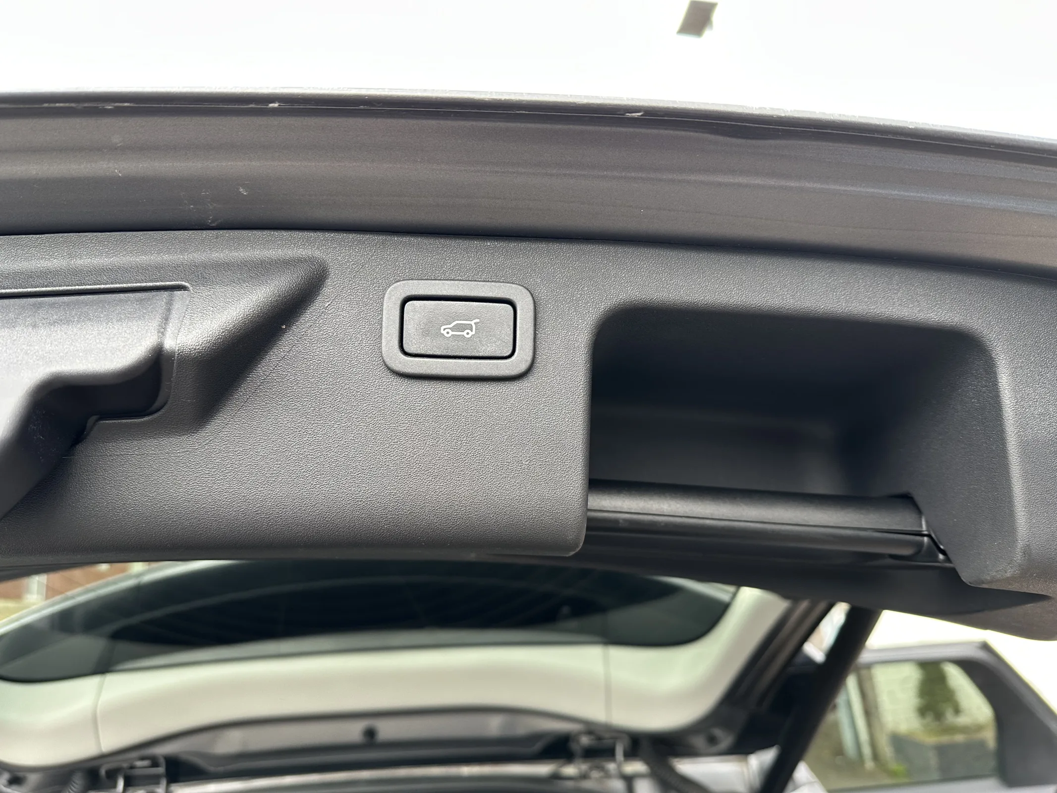 2016 Land Rover Discovery Sport 2.0 TD4 HSE Black — image 33