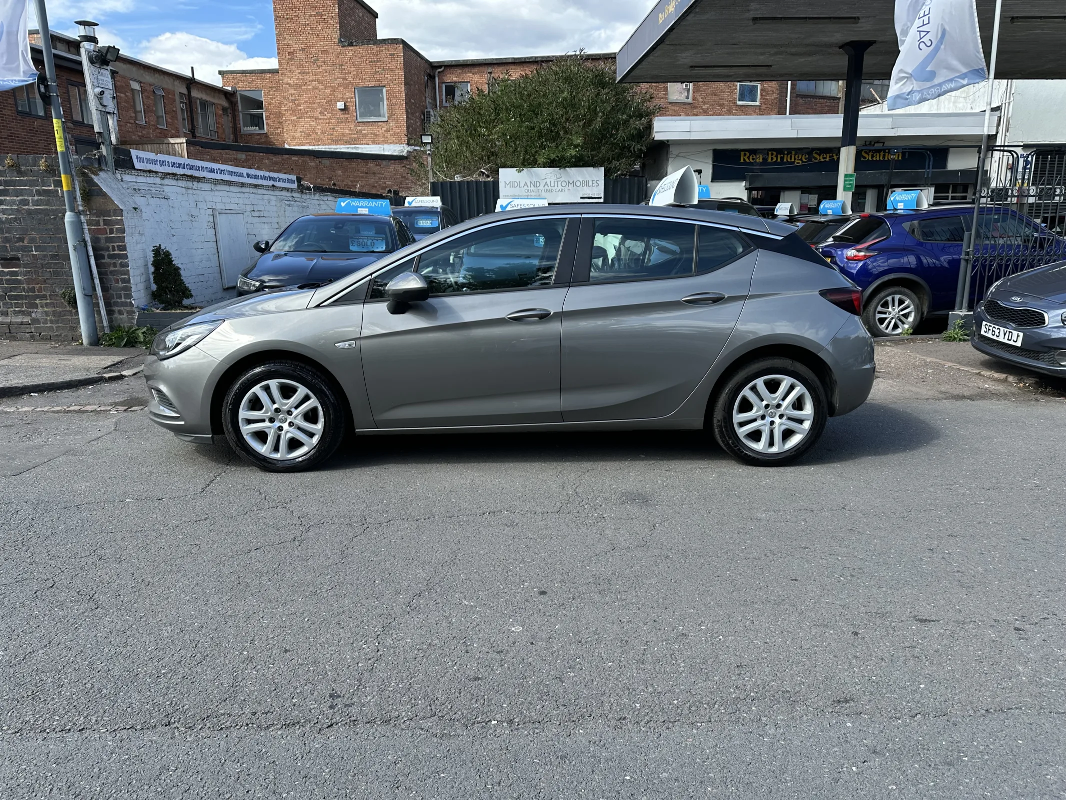 2016 Vauxhall Astra 1.0i turbo tech line — image 6