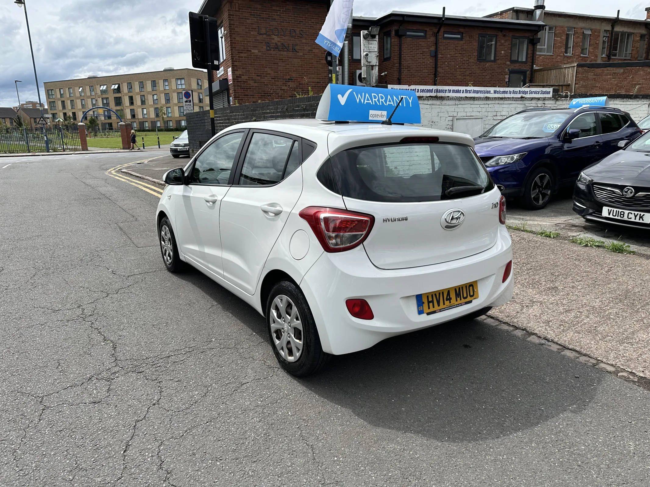 2014 Hyundai i10 1.0 se — image 8