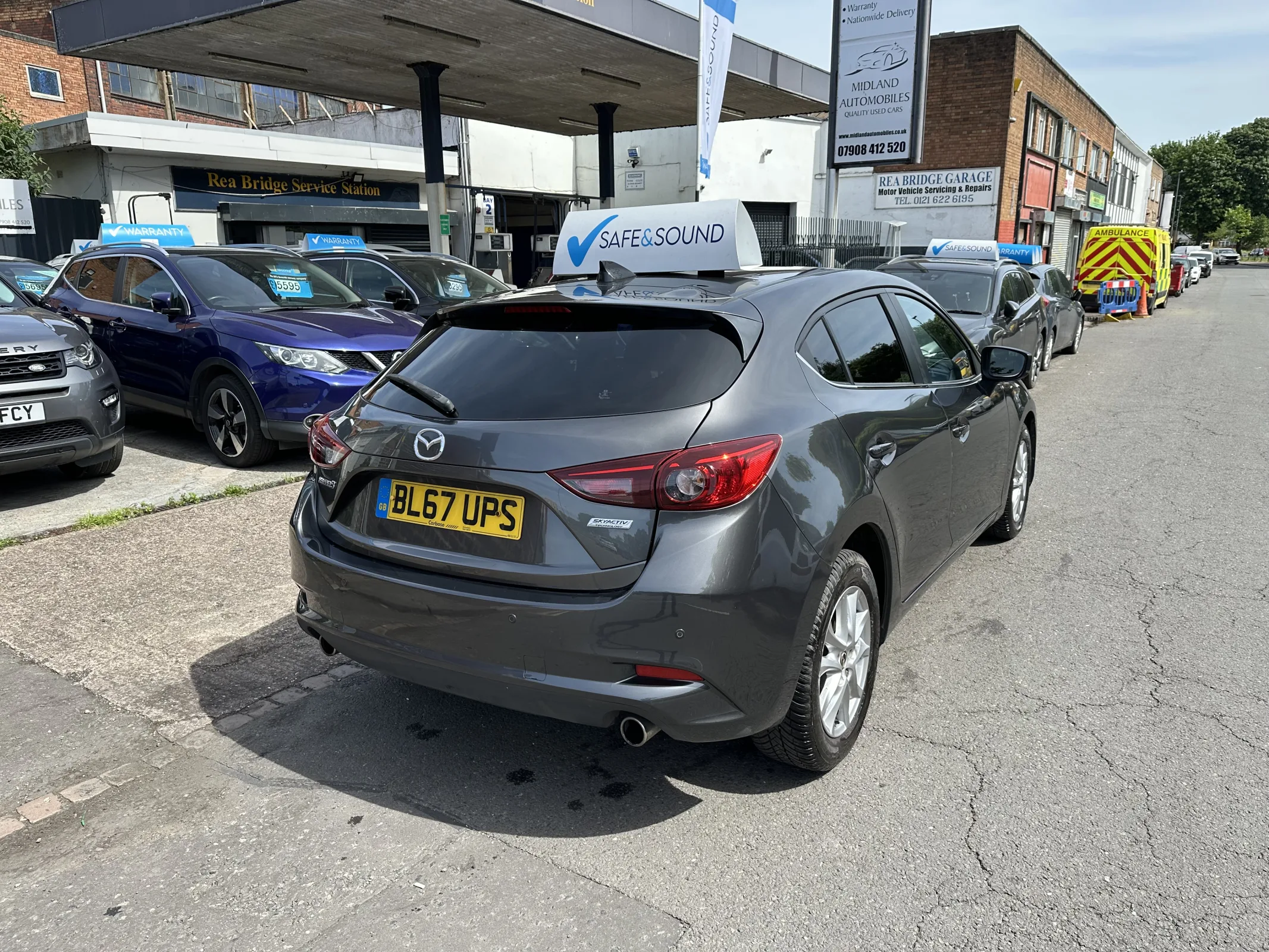 2018 Mazda 3 2.2 Skyactiv-D-Se-L Nav — image 8