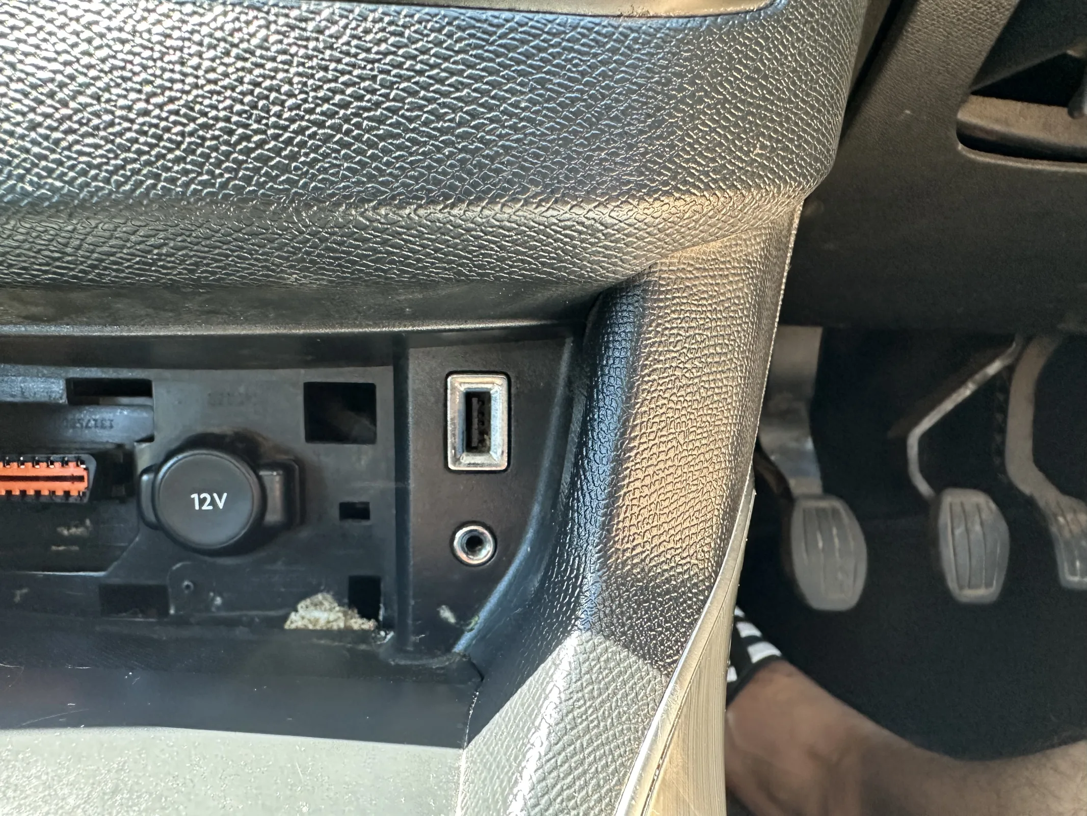 Peugeot 308 SW 1.6 Hdi Allure — image 18