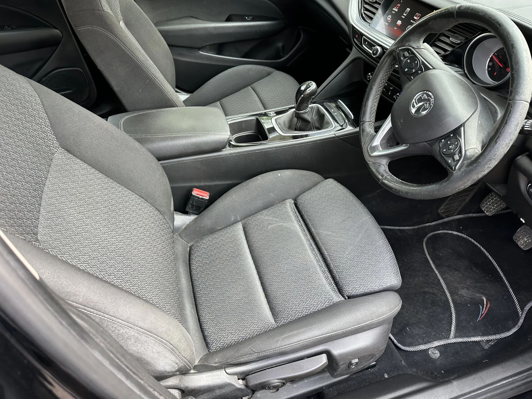 2018 Vauxhall Insignia 1.6 Turbo D ecoTEC Design Nav Grand Sport — image 13