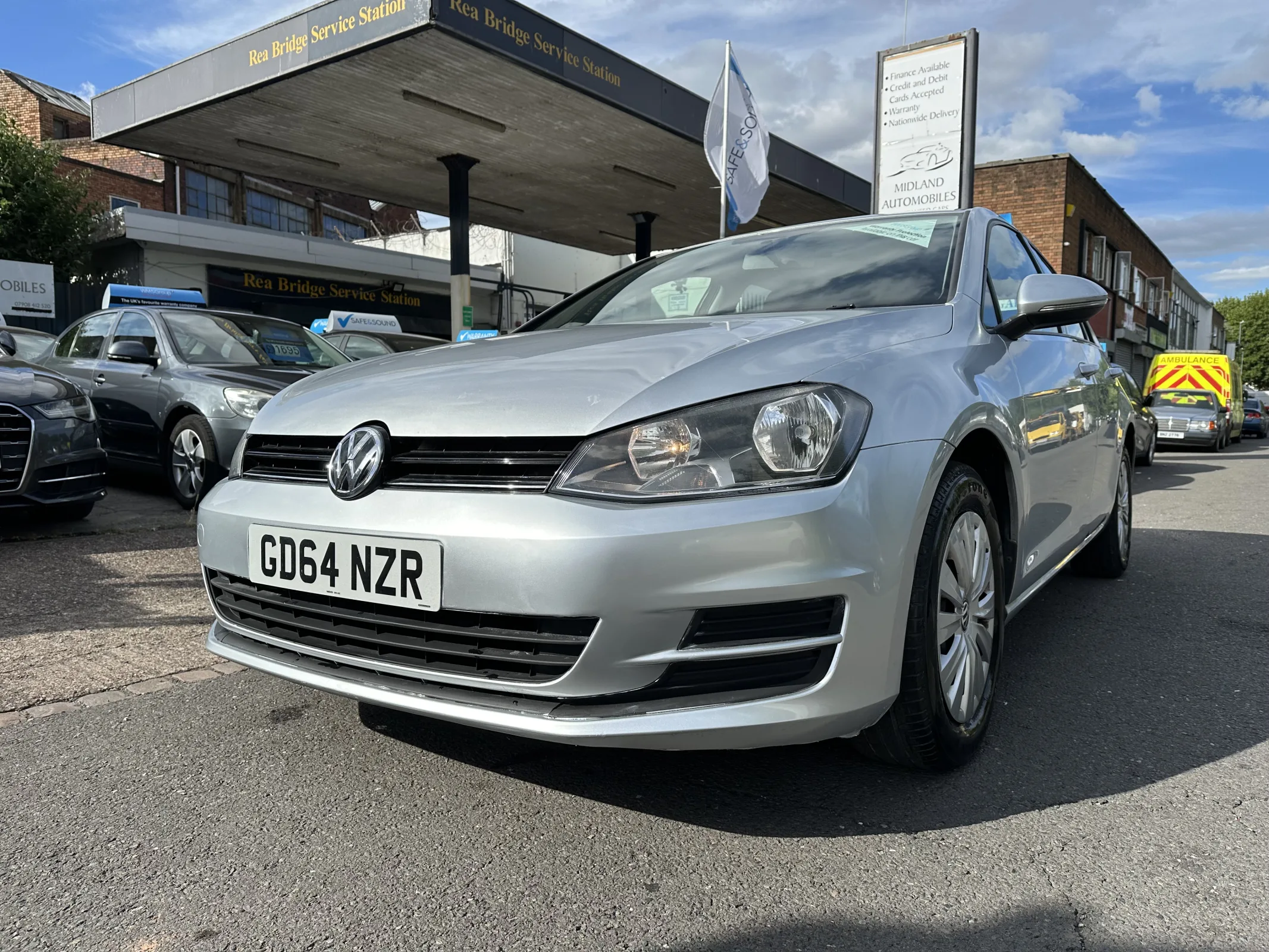 2014 Volkswagen Golf 1.2 Tsi Bluemotion Tech Se — image 14