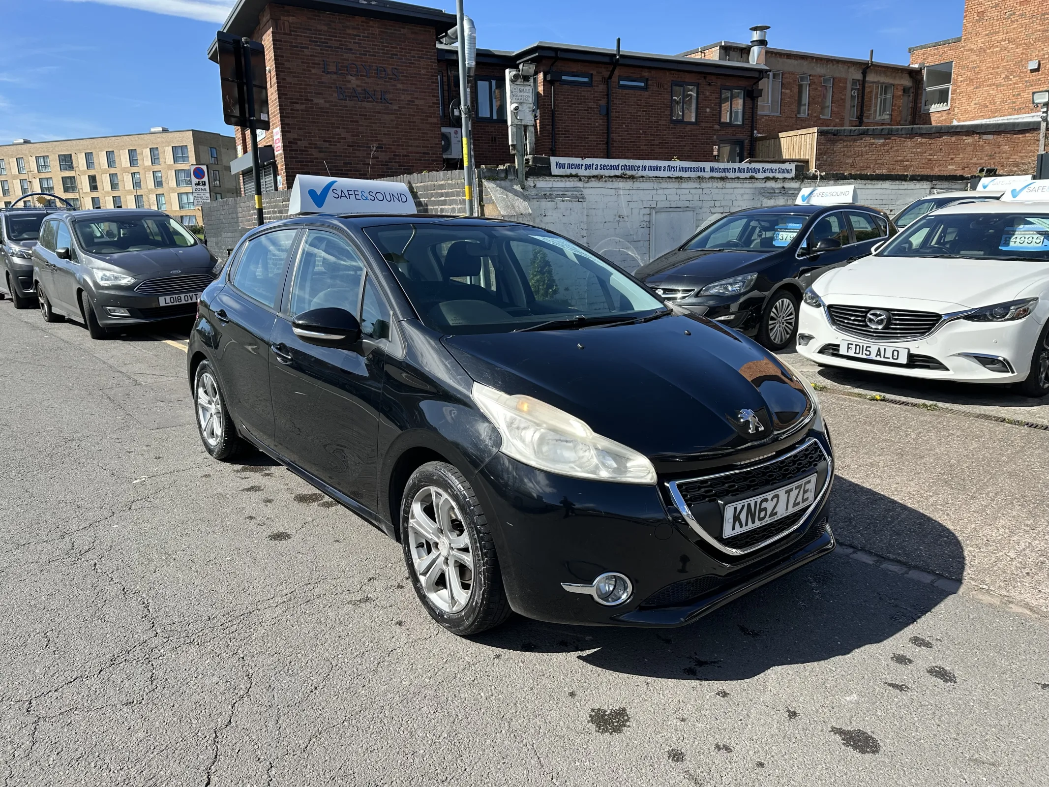 2012 Peugeot 208